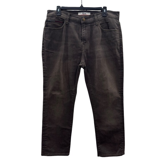 Tommy Hilfiger Denim - TOMMY HILFIGER Slim Straight-Leg Denim Jeans Size 33/32(35 3/4 length) Brown